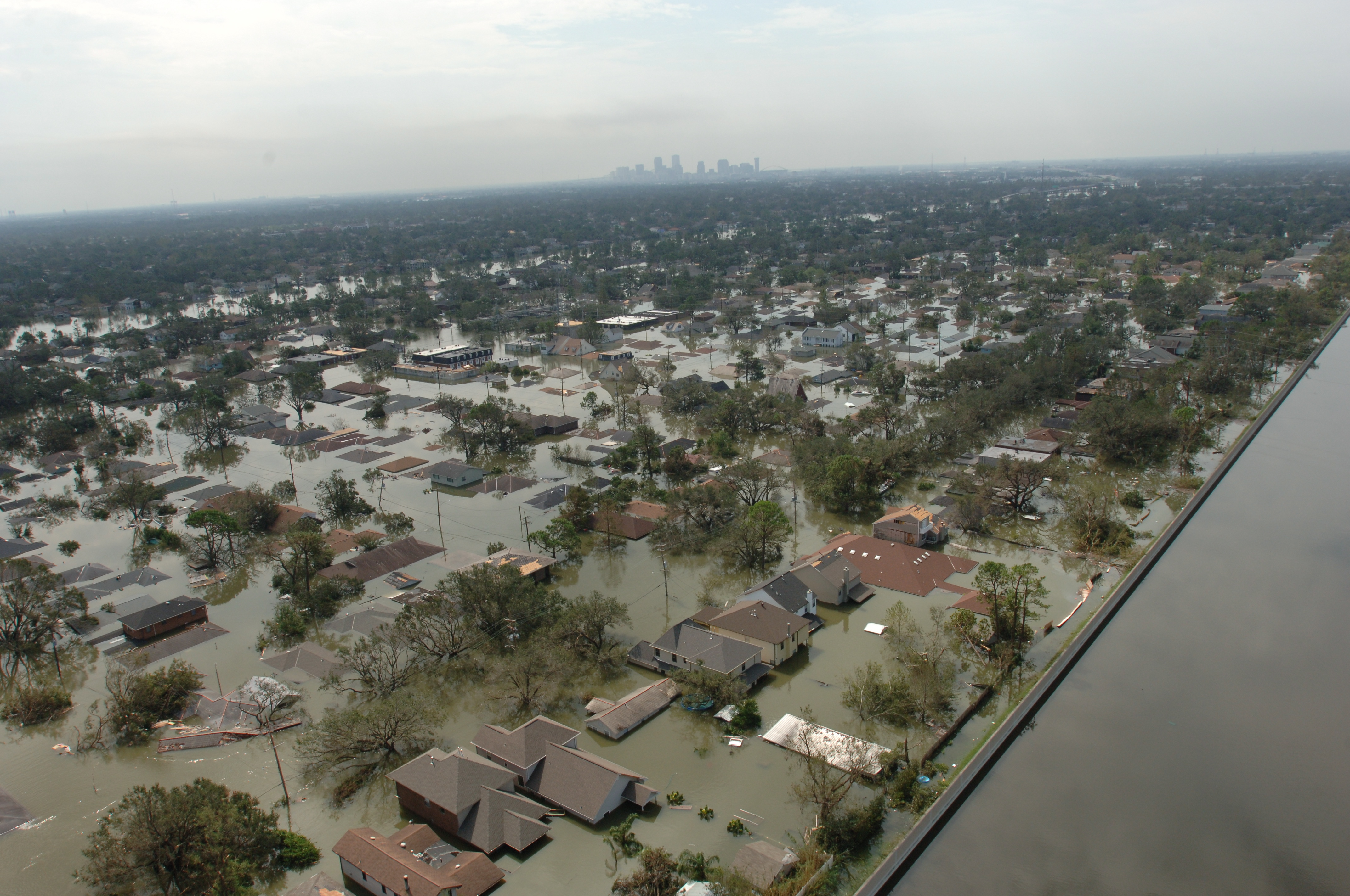 Extreme Flooding in Louisiana from Hurricane Katrina NASA Global