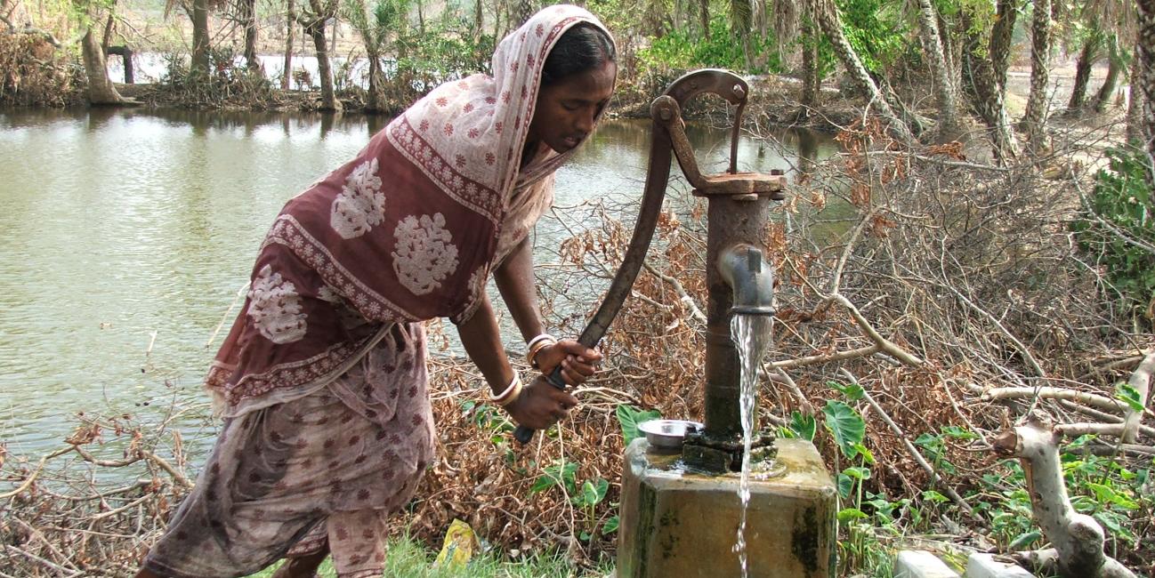 Using NASA Data to Show How Raindrops Could Save Rupees