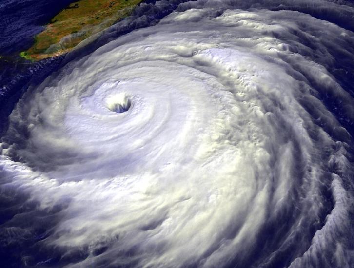 Visualization of a Tropical Cyclone from above as it approaches Florida